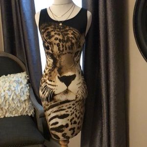 Lion head dress size small